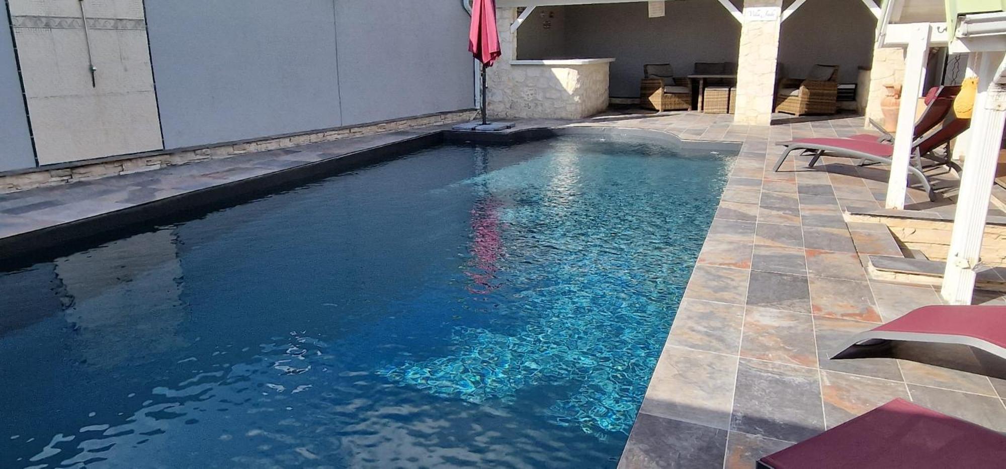 VILLA 6-10 PERS, VUE MER, Piscine Privée, PLAGE A PIEDS Le Gosier  Exterior foto