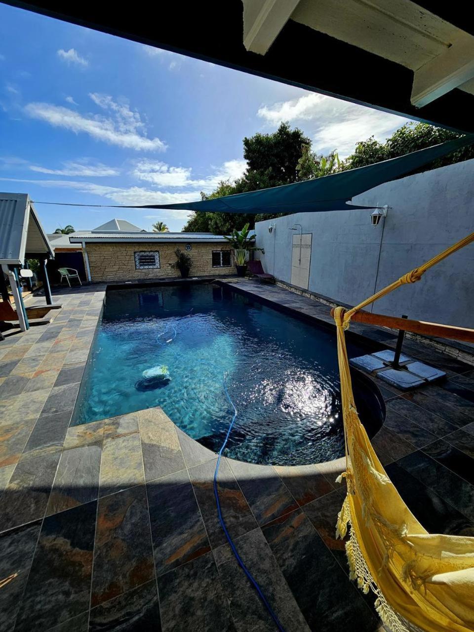 VILLA 6-10 PERS, VUE MER, Piscine Privée, PLAGE A PIEDS Le Gosier  Exterior foto